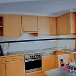 شقة 